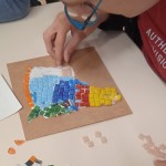 École Notre-Dame - juin 2022 Atelier Enfants Handicapés - Mosaïque Médoc